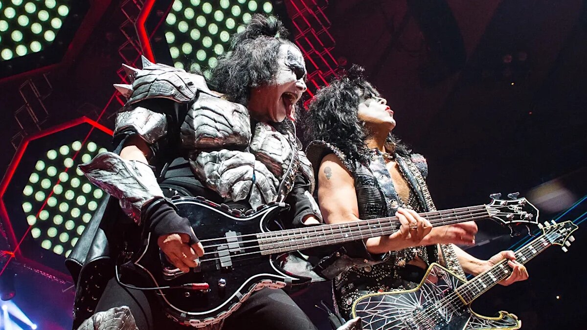 KISS NYC Takeover